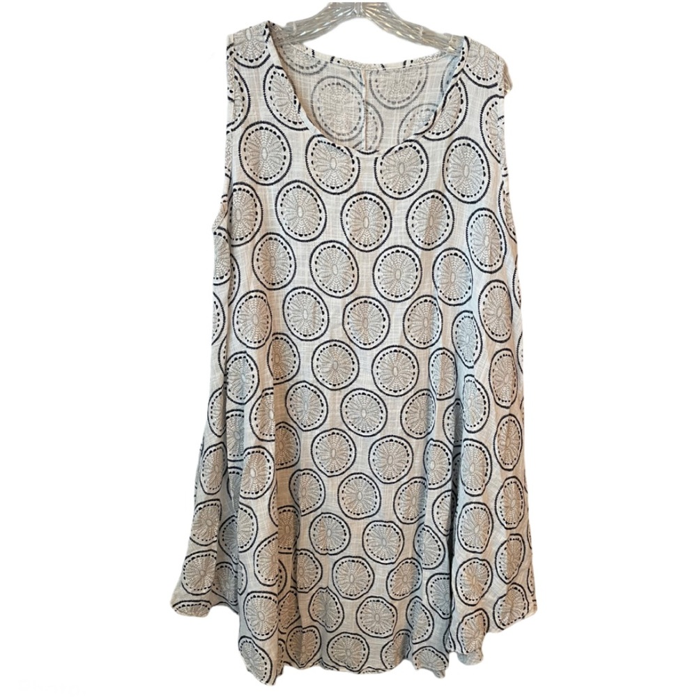Made in Italy Lightweight White Sleeveless Dress